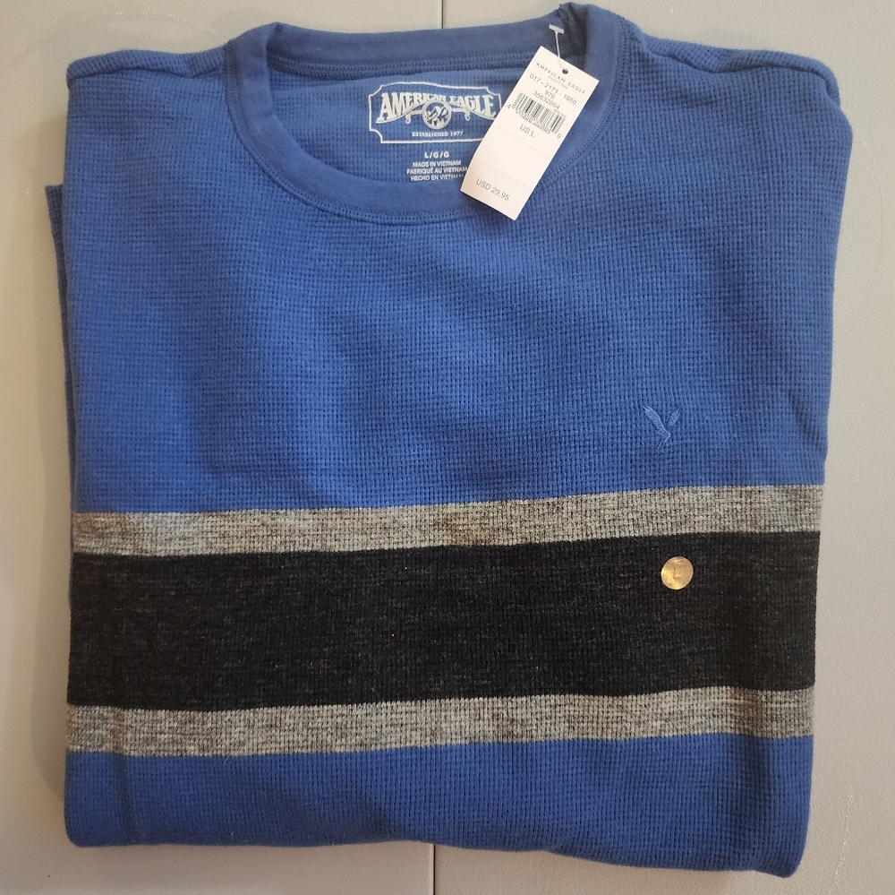 Men's American Eagle long sleeve shirt